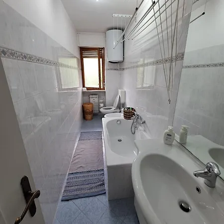 Il Bucaneve - Sport E Relax Apartment *